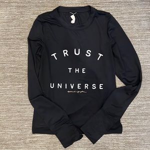 Spiritual Gangster “trust the universe” work out long-sleeve layer